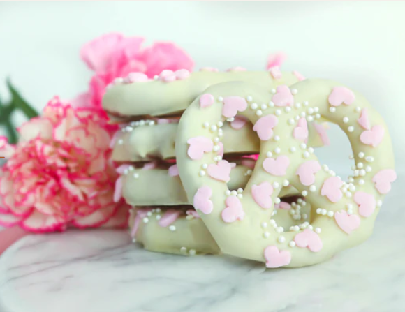 LOVE KNOTS